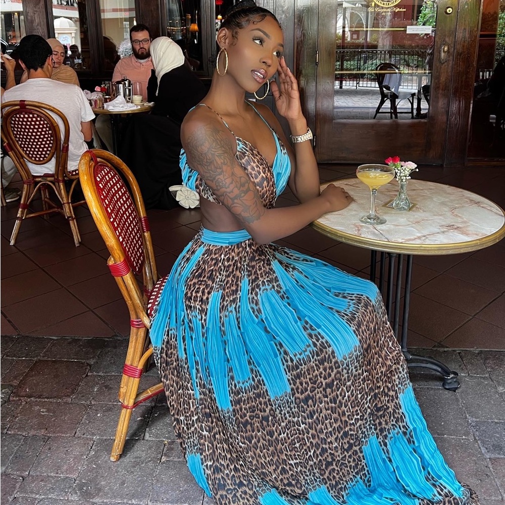 Flowy Blue/Cheetah Print Maxi Dress